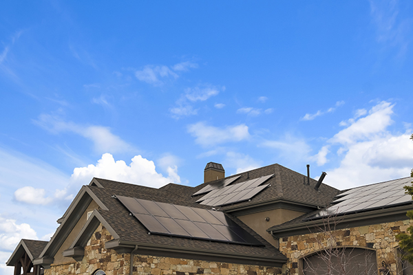 our solar panel installation team can help you solar energy for your home in Vancouver