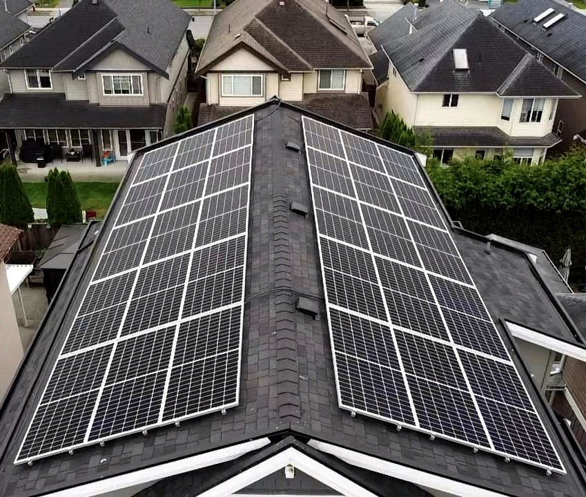 A Richmond house with a 12 kW solar energy